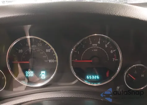 2013 Jeep Wrangler Unlimited Sahara z USA, uszkodzony, nr VIN 1C4BJWEG5DL626274